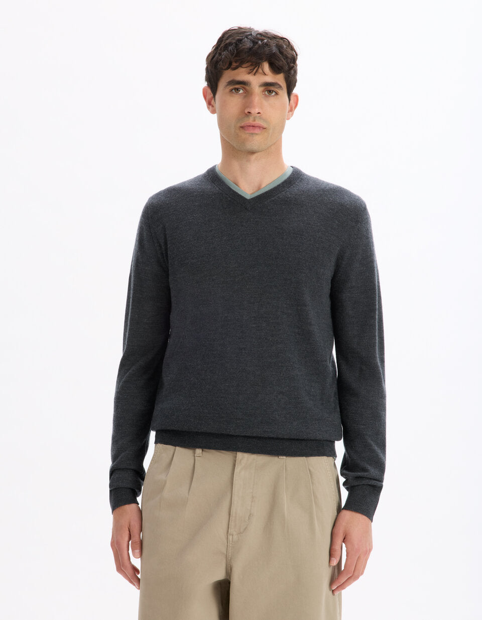 100% Merino Wool V-Neck Sweater - Anthracite