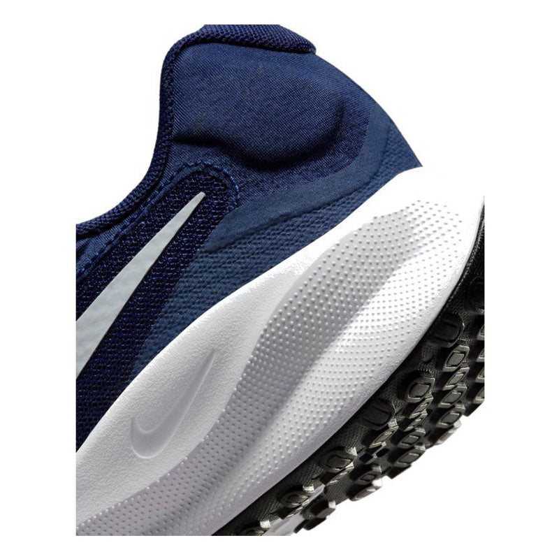 NIKE REVOLUTION 7
