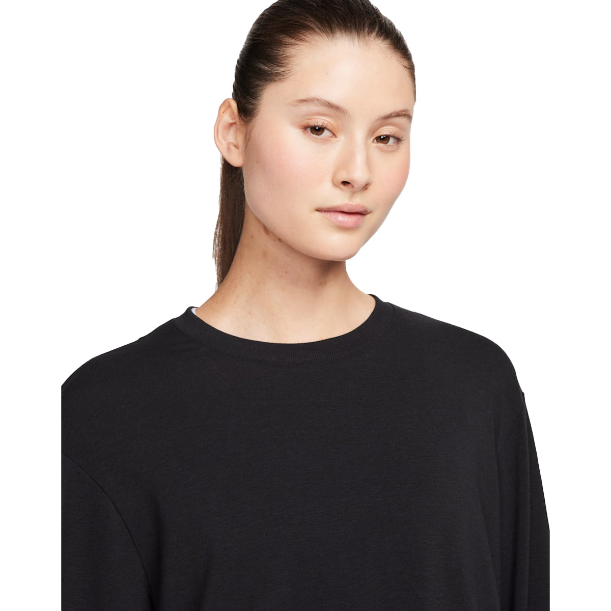 One Relaxed Women's Dri-FIT Long-Sleeve Top