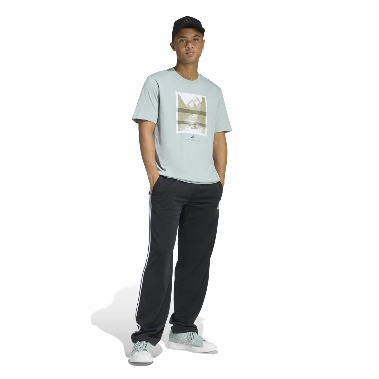 Outdoor Kayaking Graphic T-Shirt