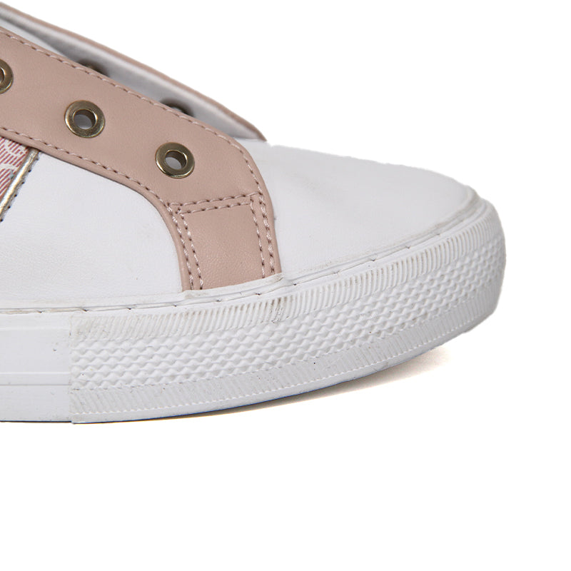 GUESS WOMEN SHOES Size 39.5 ROW55