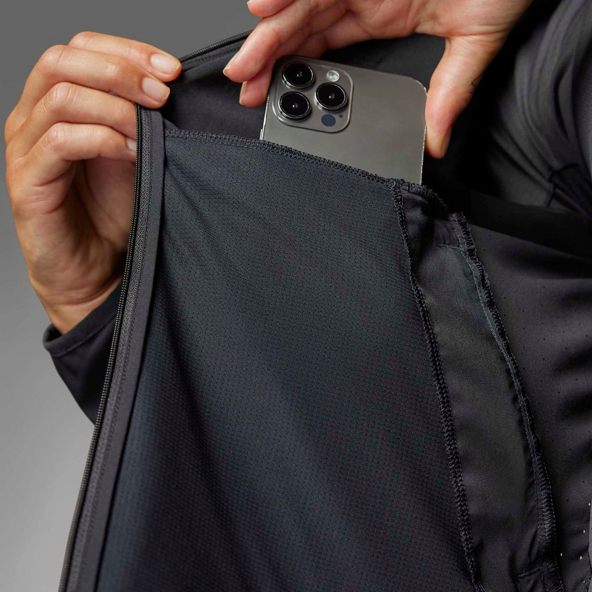 Adizero Essentials Running Jacket - Runner