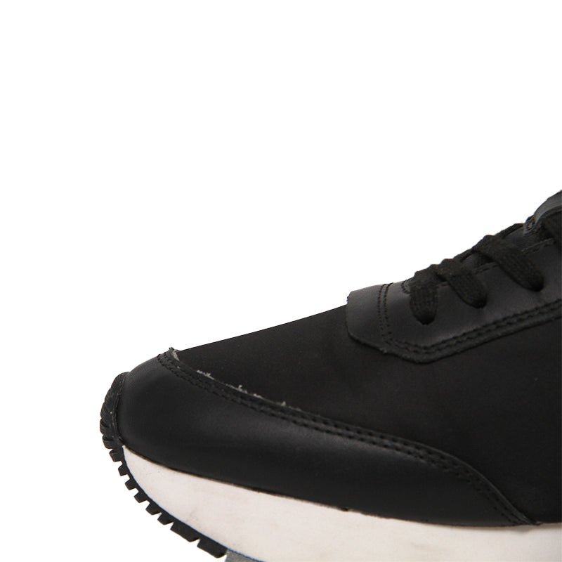 CALVIN KLEIN SHOES Size 39 ROW310 - Runner