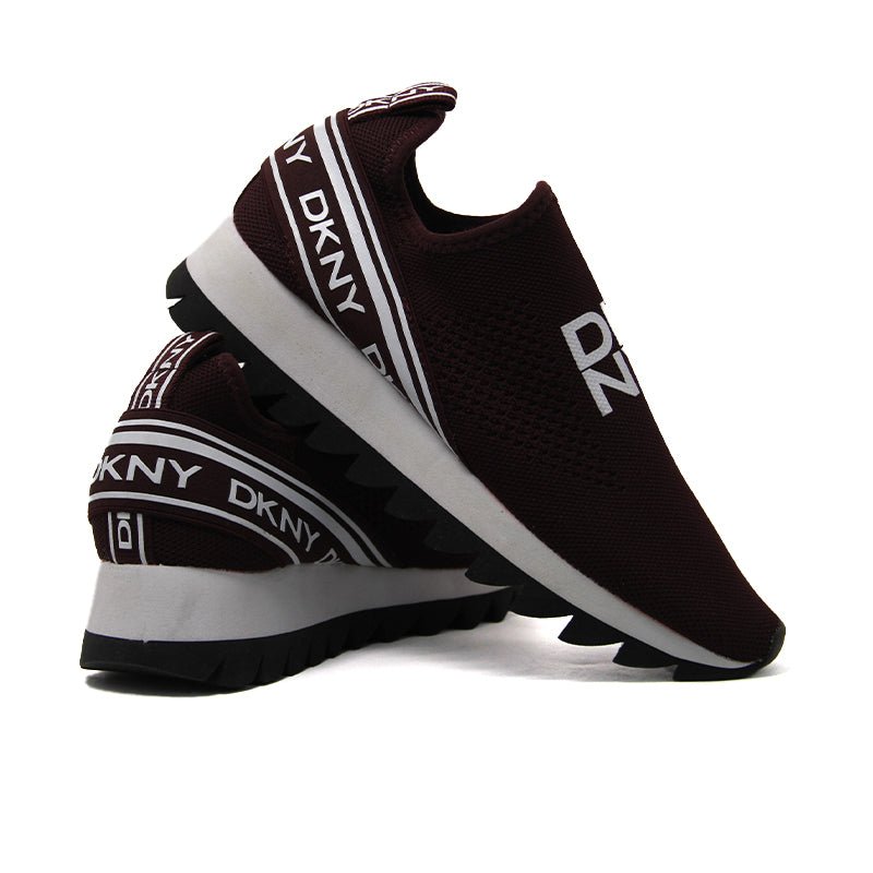DKNY Abbi Slip - On Sneaker DKW104 - Runner