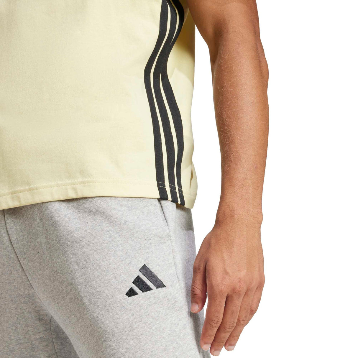 Essentials Feelcozy Fleece Joggers - Runner