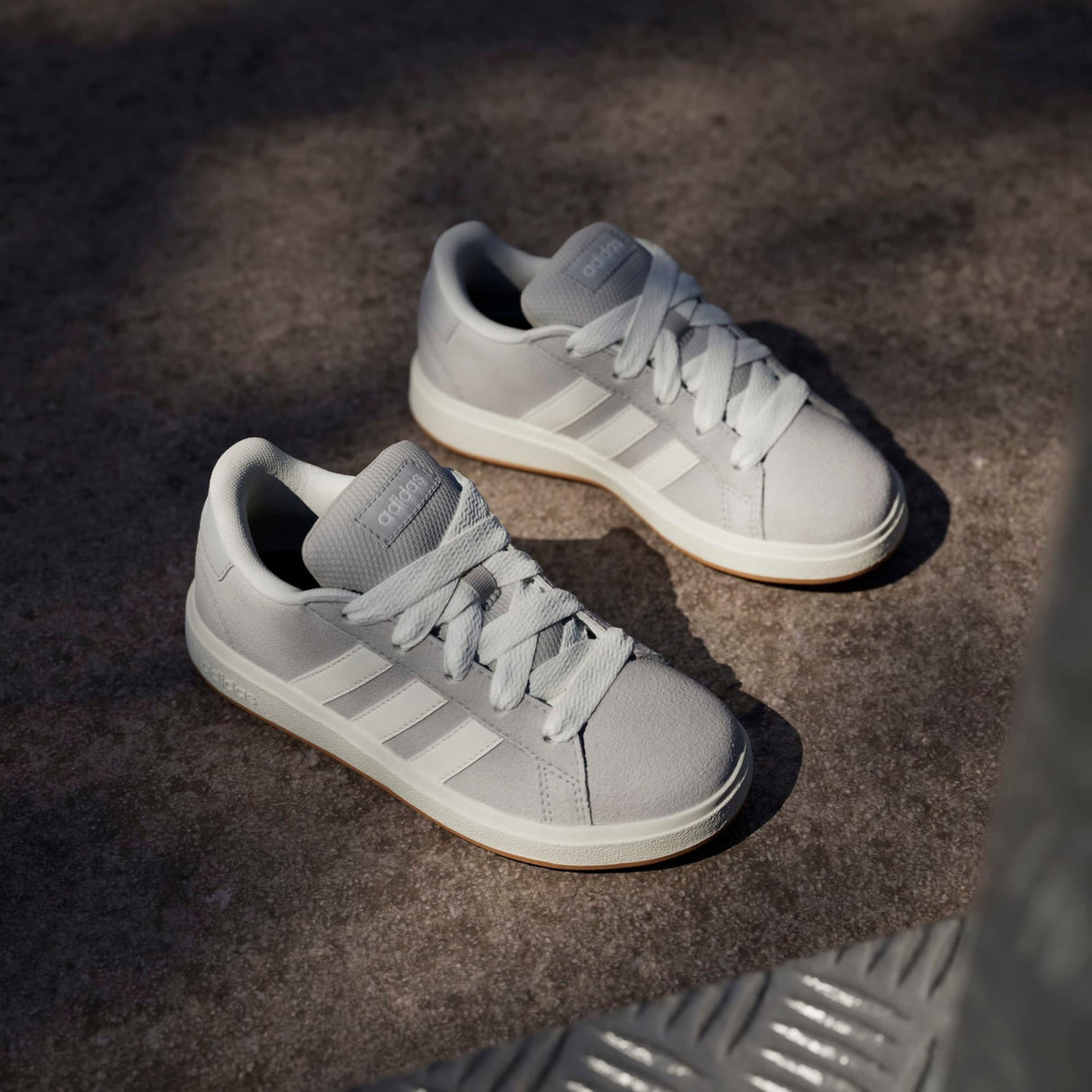 Grand Court 00s Shoes - Runner