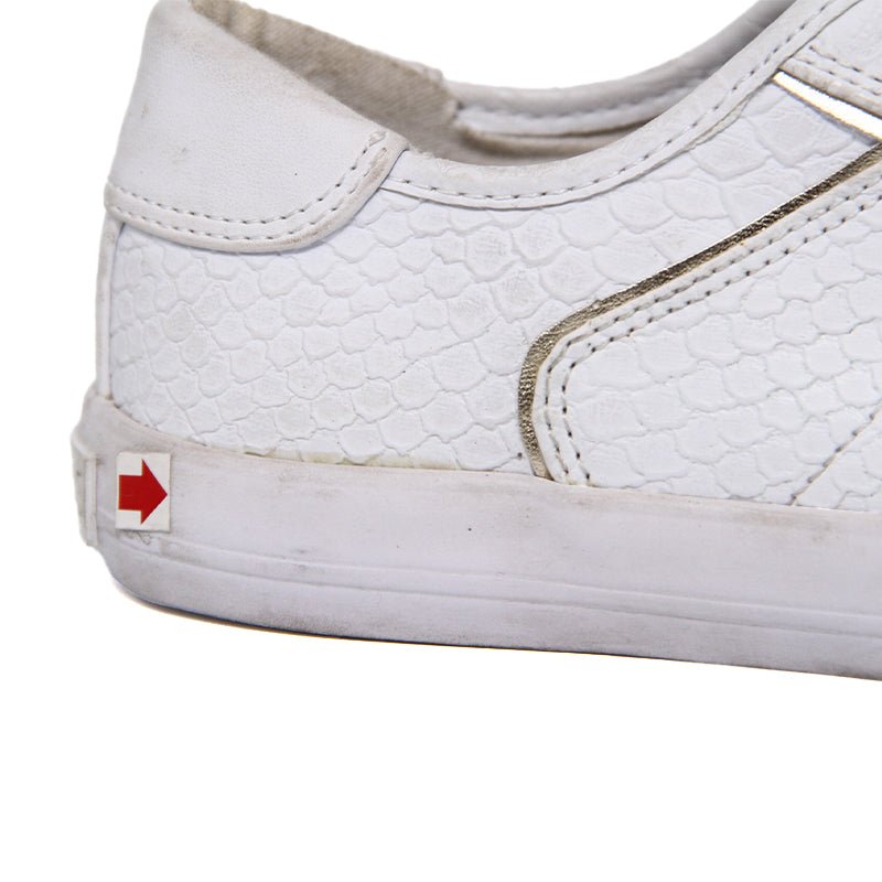 GUESS WOMEN SHOES Size 36.5 ROW383 - Runner