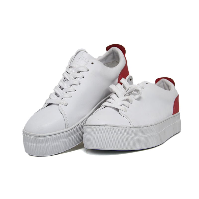 GUESS WOMEN SHOES Size 37 ROW220 - Runner