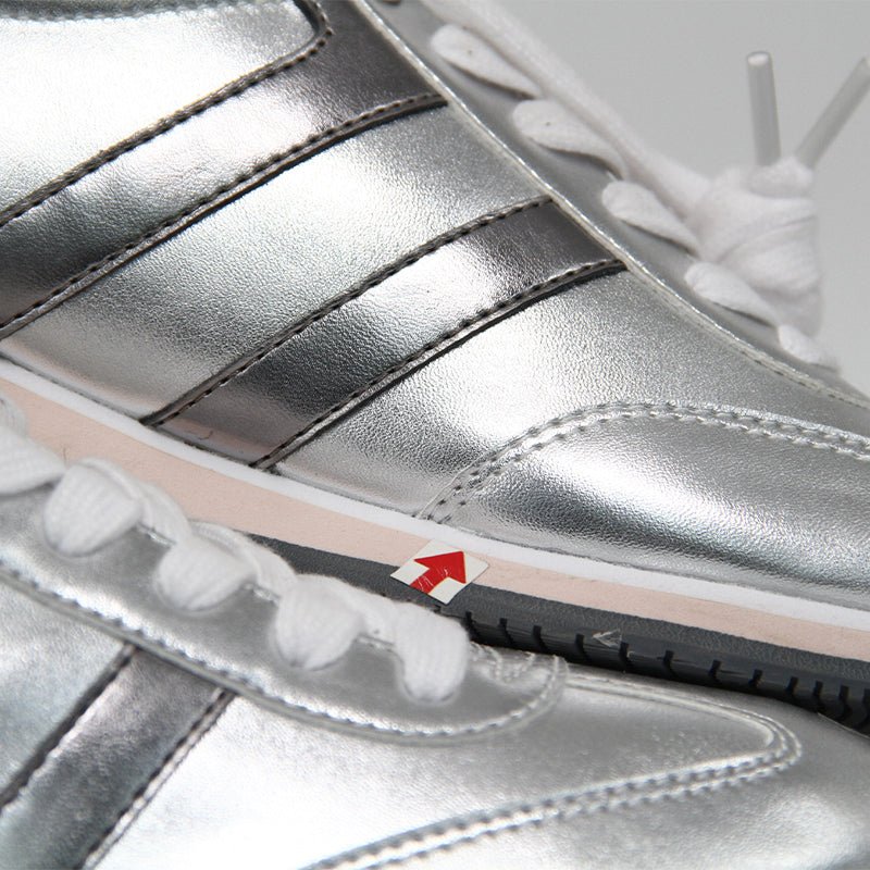 GUESS WOMEN SHOES Size 37 ROW424 - Runner