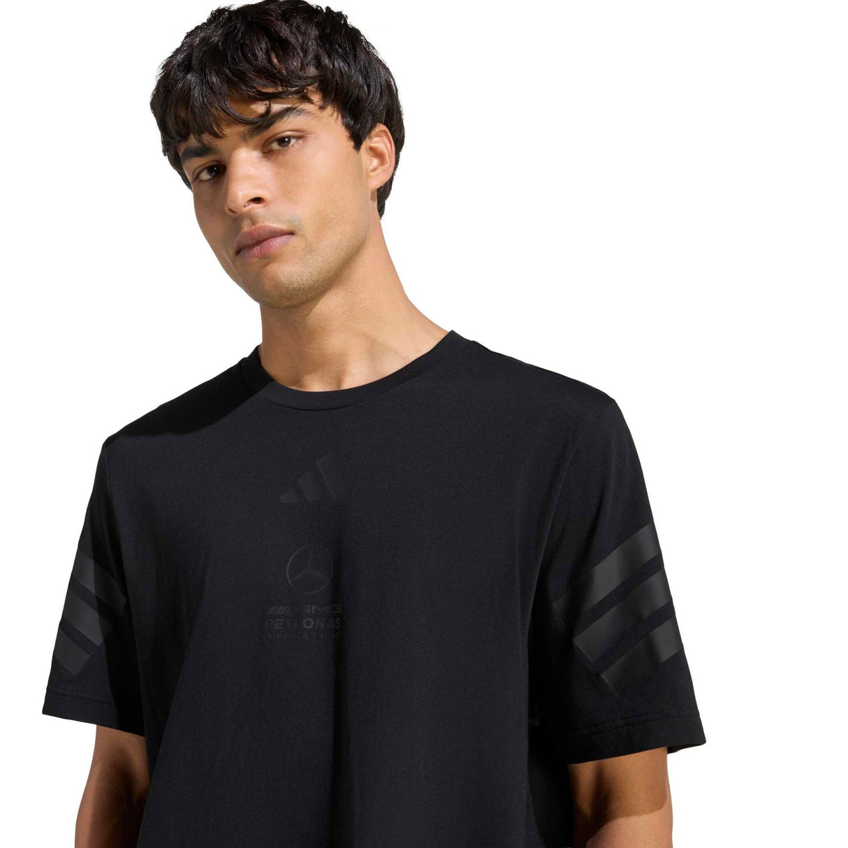 MERCEDES - AMG PETRONAS FORMULA 1 TEAM NIGHT T-Shirt - Runner