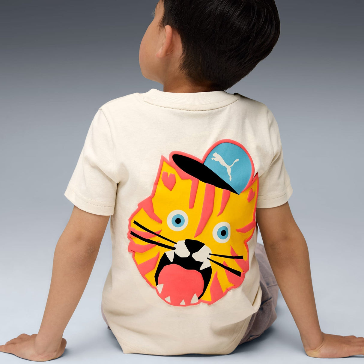 Moody Cat Graphic T-shirt I Kids - Runner