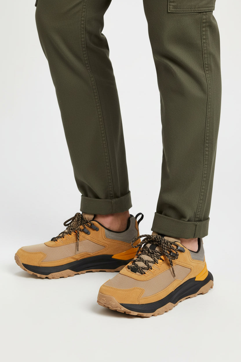 Motion Access Low Lace Up Waterproof Sneaker - Runner