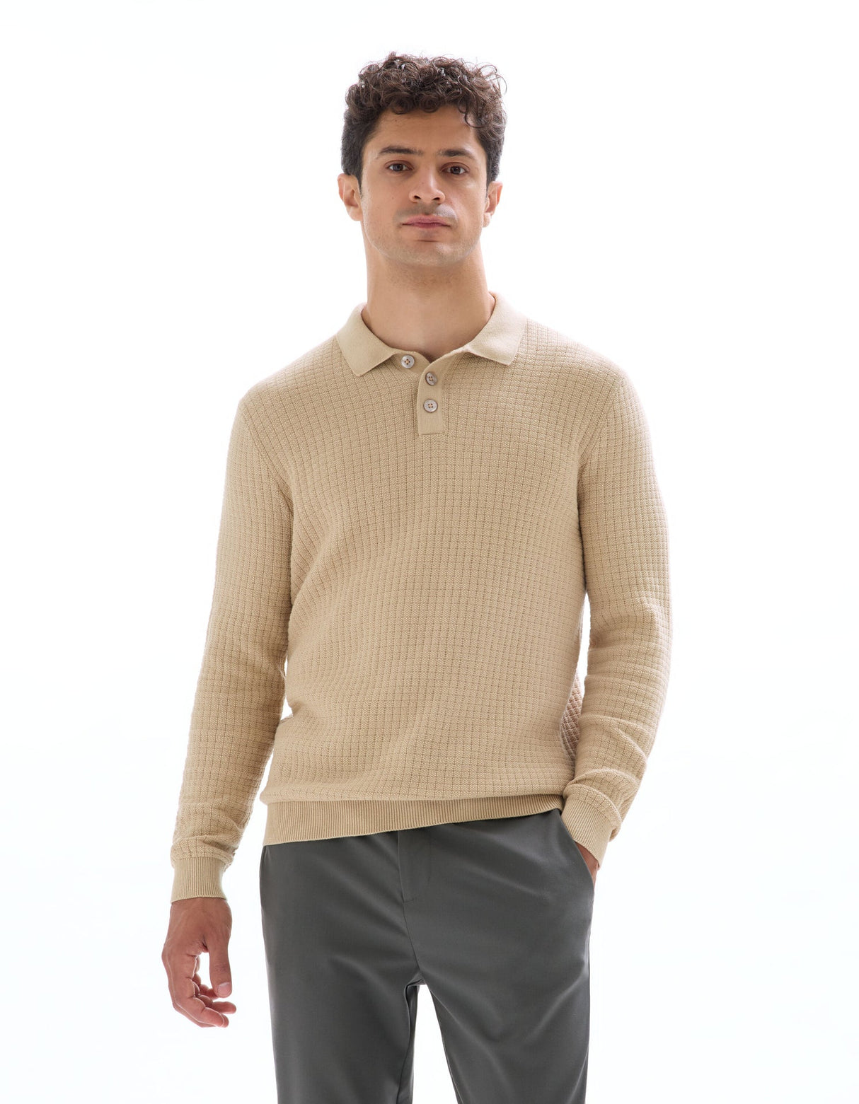 Polo Collar Sweater With Fancy Knit - Runner