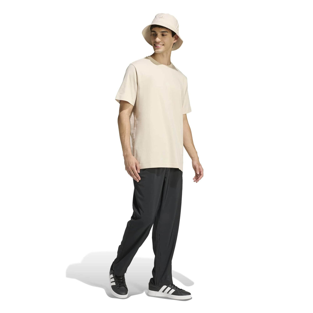 STADIUM FLARE GRAPHIC T - SHIRT - Runner