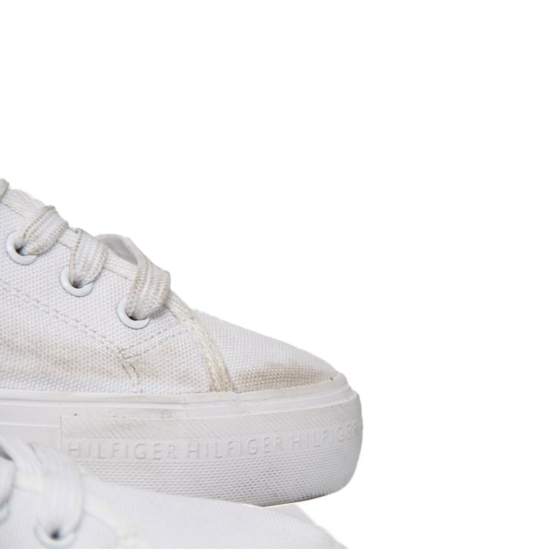 TOMMY HILFIGER WOMEN SHOES Size 38 ROW388 - Runner