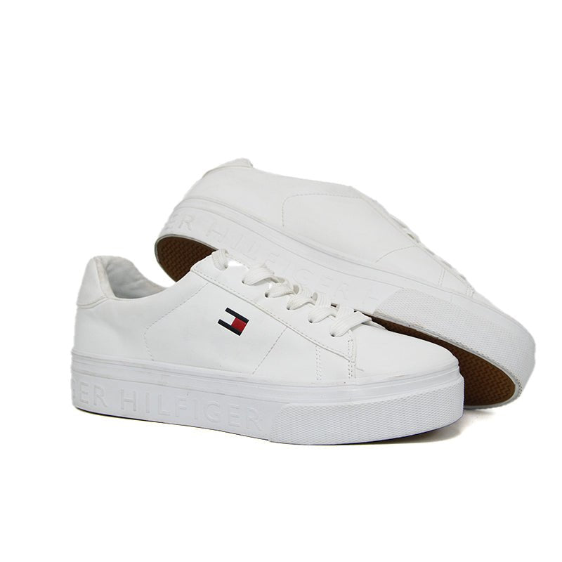 TOMMY WOMEN SHOES Size 39 ROW121 - Runner