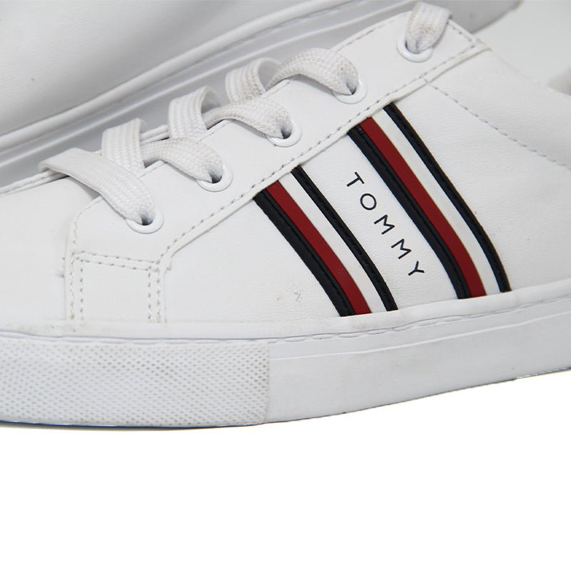 TOMMY WOMEN SHOES Size 39 ROW88 - Runner