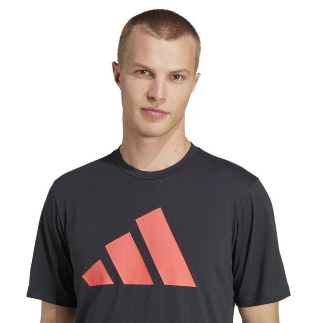 TR - ES FR LOGO T - Runner