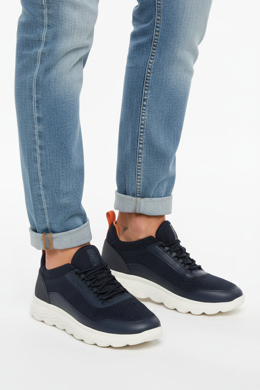 U SPHERICA A - Runner