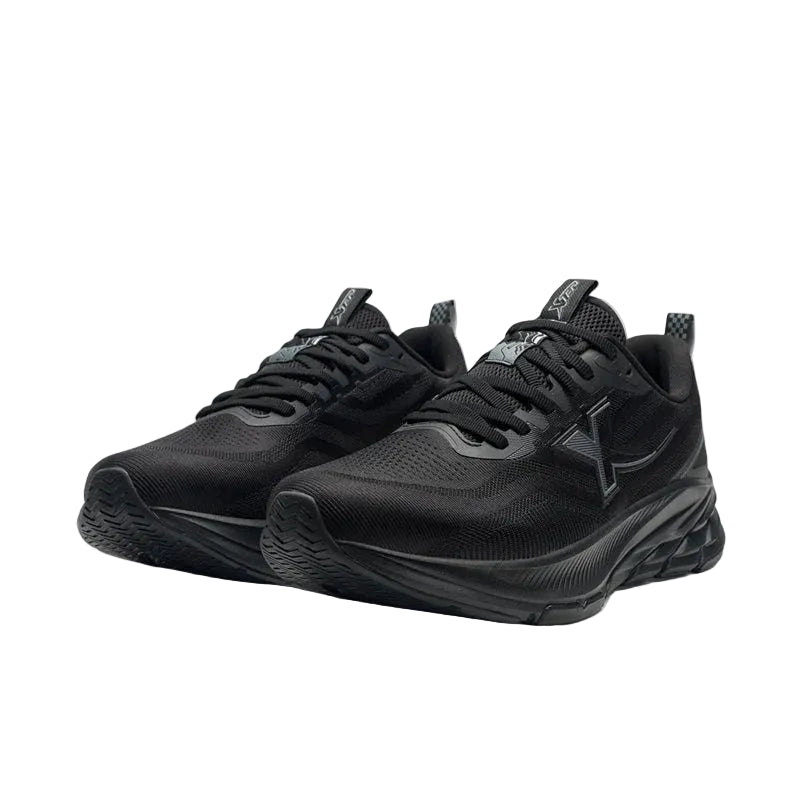 XTEP Men's Running Shoes Black110084 - 4 XEM19 - Runner