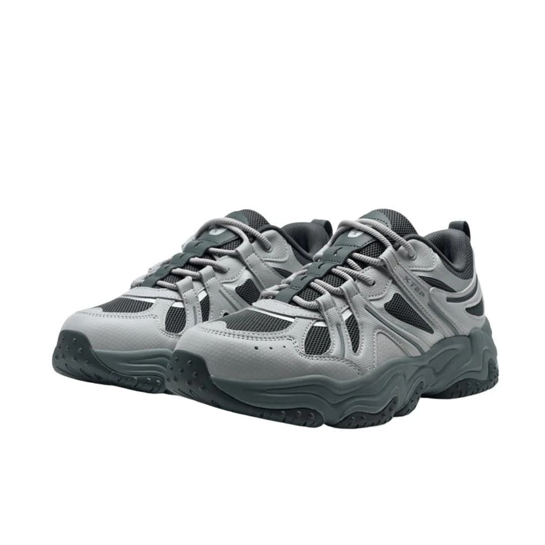 XTEP Men's Running Shoes /Charcoal 975319320015-4 XEM24 - Runner