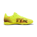 PUMAFUTURE 8 PLAY TT Football Boots Unisex