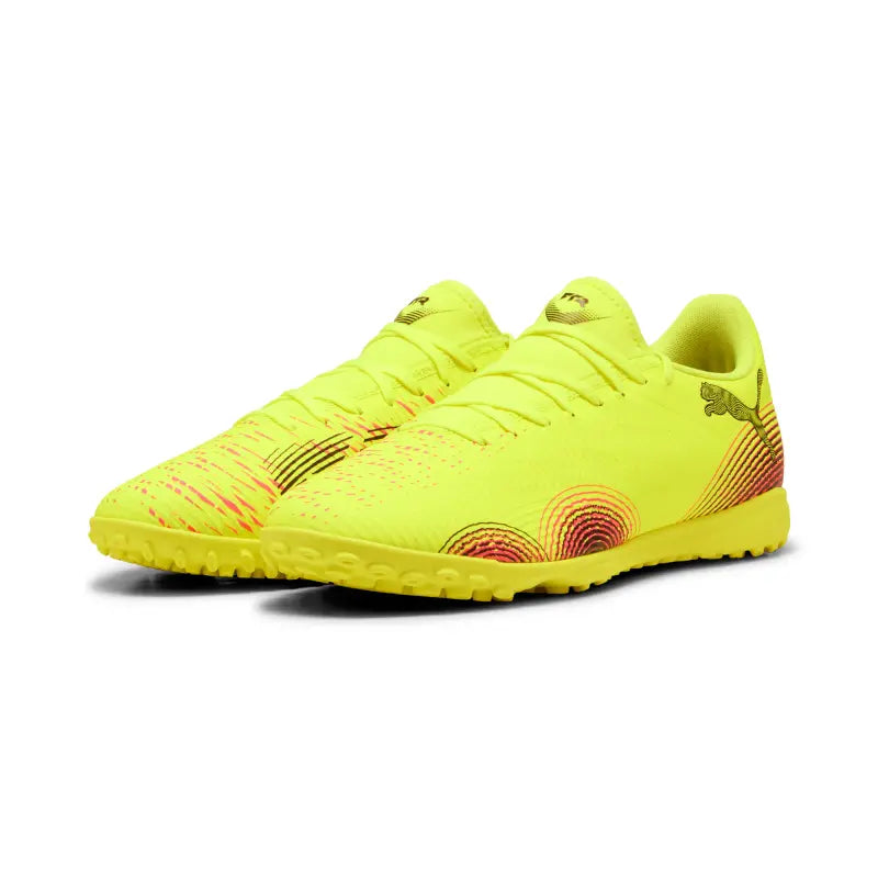 PUMAFUTURE 8 PLAY TT Football Boots Unisex