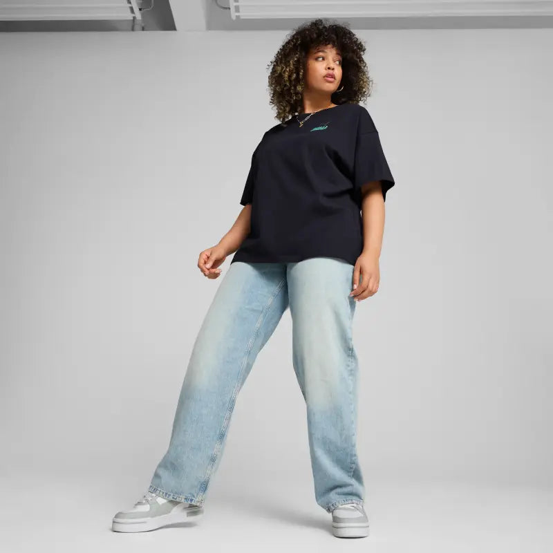 Wardrobe Essentials Relaxed Graphic Tee Women