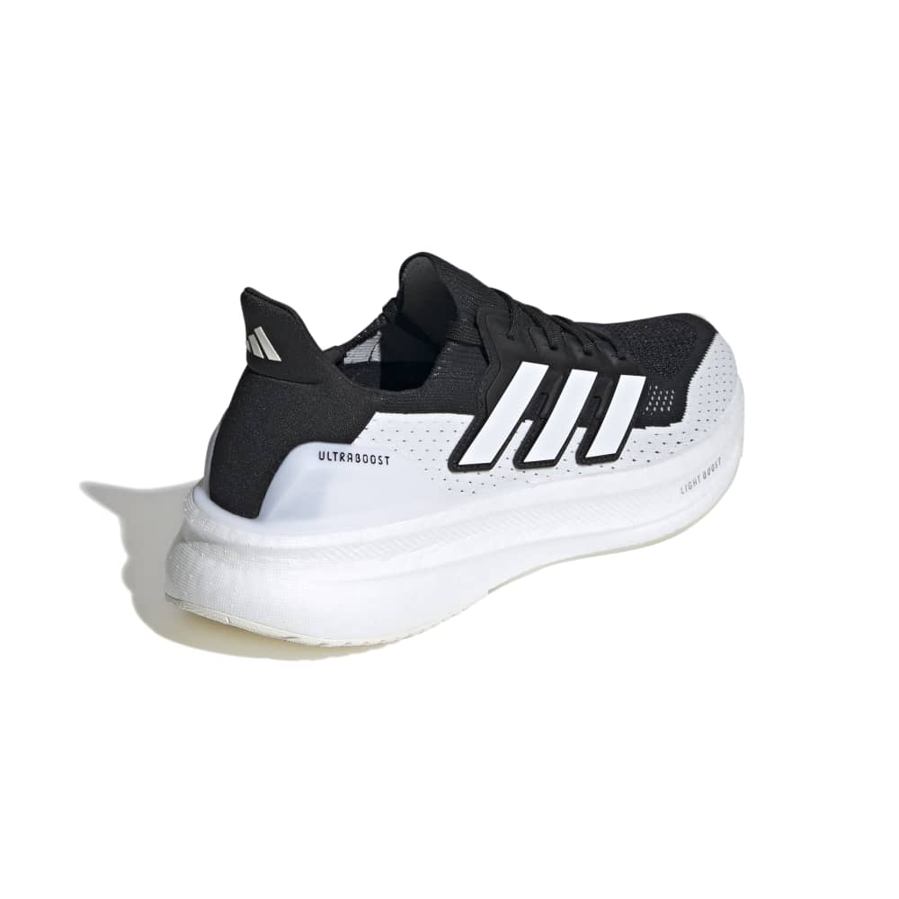 ULTRABOOST 5