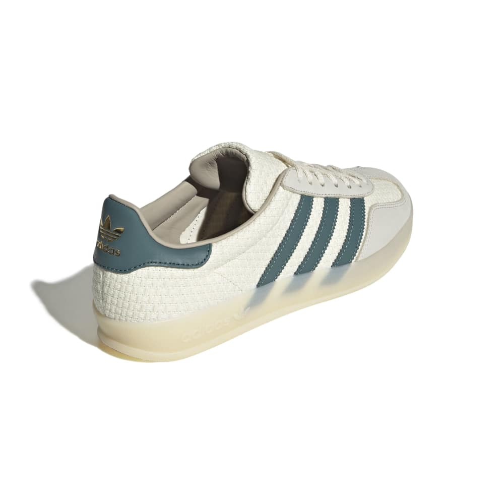 GAZELLE INDOOR