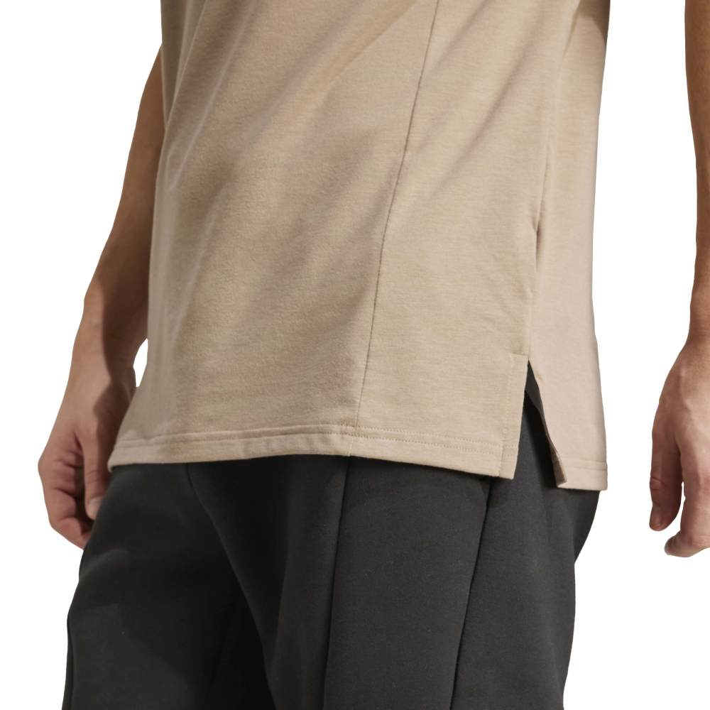 D4T TEE