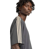 ADICOLOR 3-STRIPES OVERSIZED T-Shirt