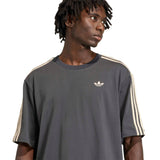 ADICOLOR 3-STRIPES OVERSIZED T-Shirt