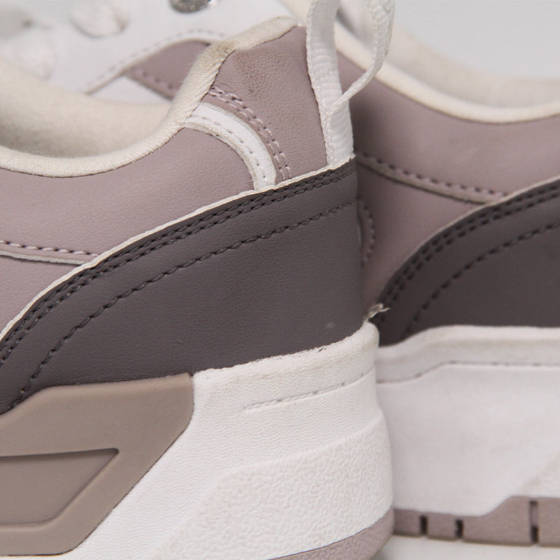 GUESS WOMEN SHOES Size 38 ROW511