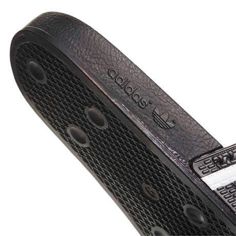 adilette Slides - Runner
