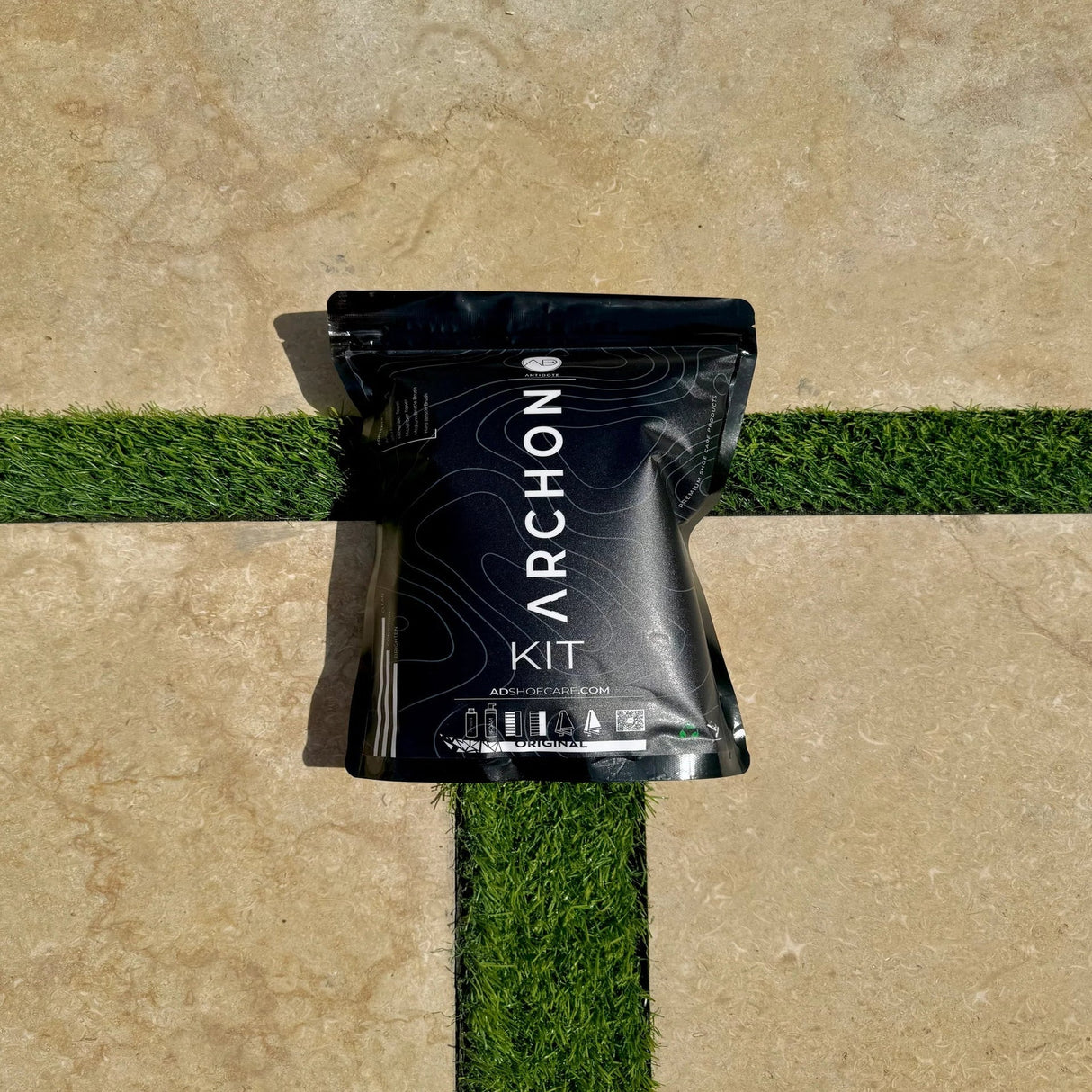ARCHON SHOE CARE KIT - Runner
