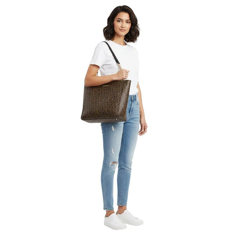 CALVIN Klein Hayden Large Signature Tote CB41 - Runner
