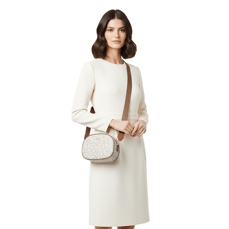 CALVIN KLEIN ULTRALIGHT SADDLE HANDBAG CB12 - Runner