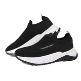 CALVIN KLEIN WOMEN SHOES Size 40 ROW249 - Runner