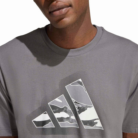 CAMO MODERN LOGO GRAPHIC T - SHIRT - Runner