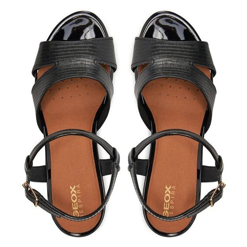 D MARYKARMEN A - Runner