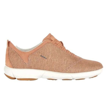 D NEBULA C - Runner