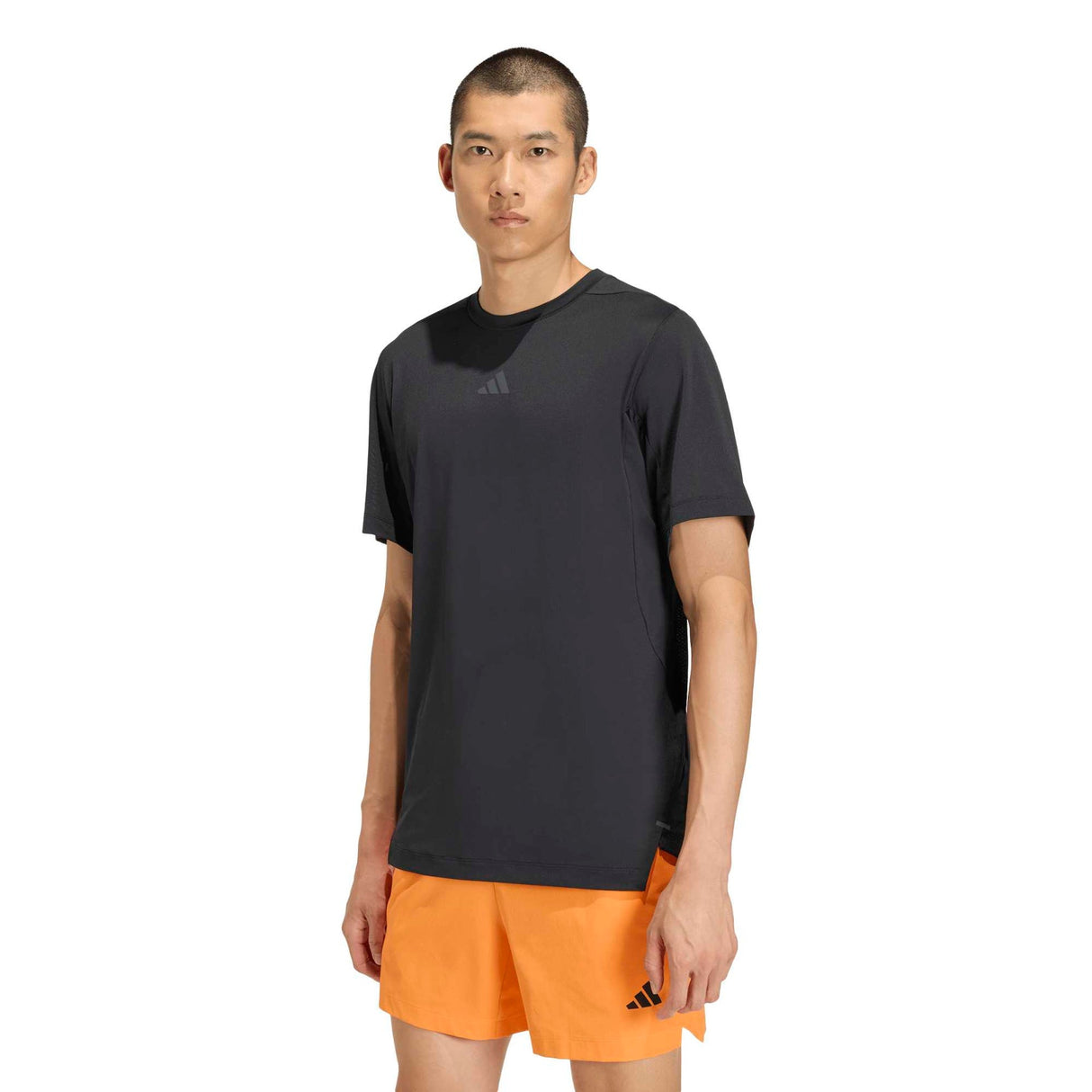 D4T ESSENTIALS T-SHIRT - Runner