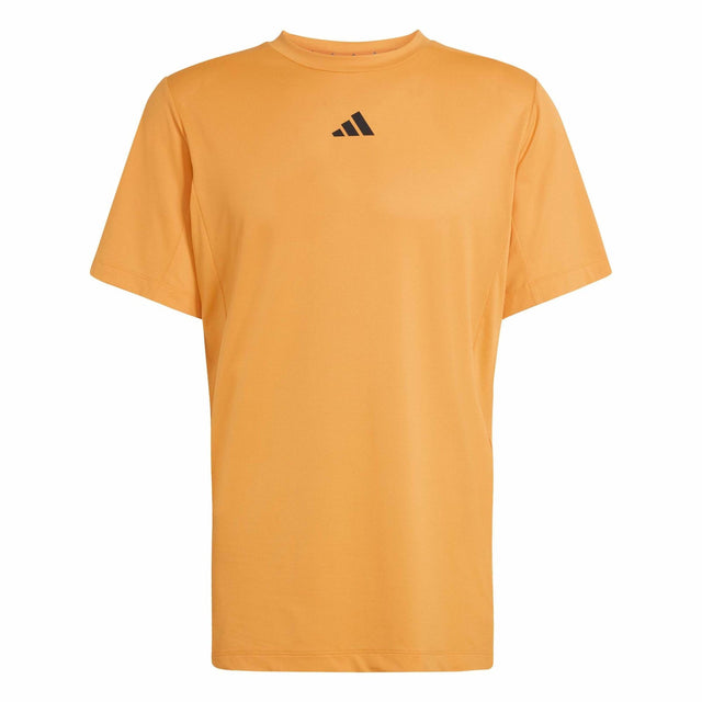 D4T ESSENTIALS T - SHIRT - Runner