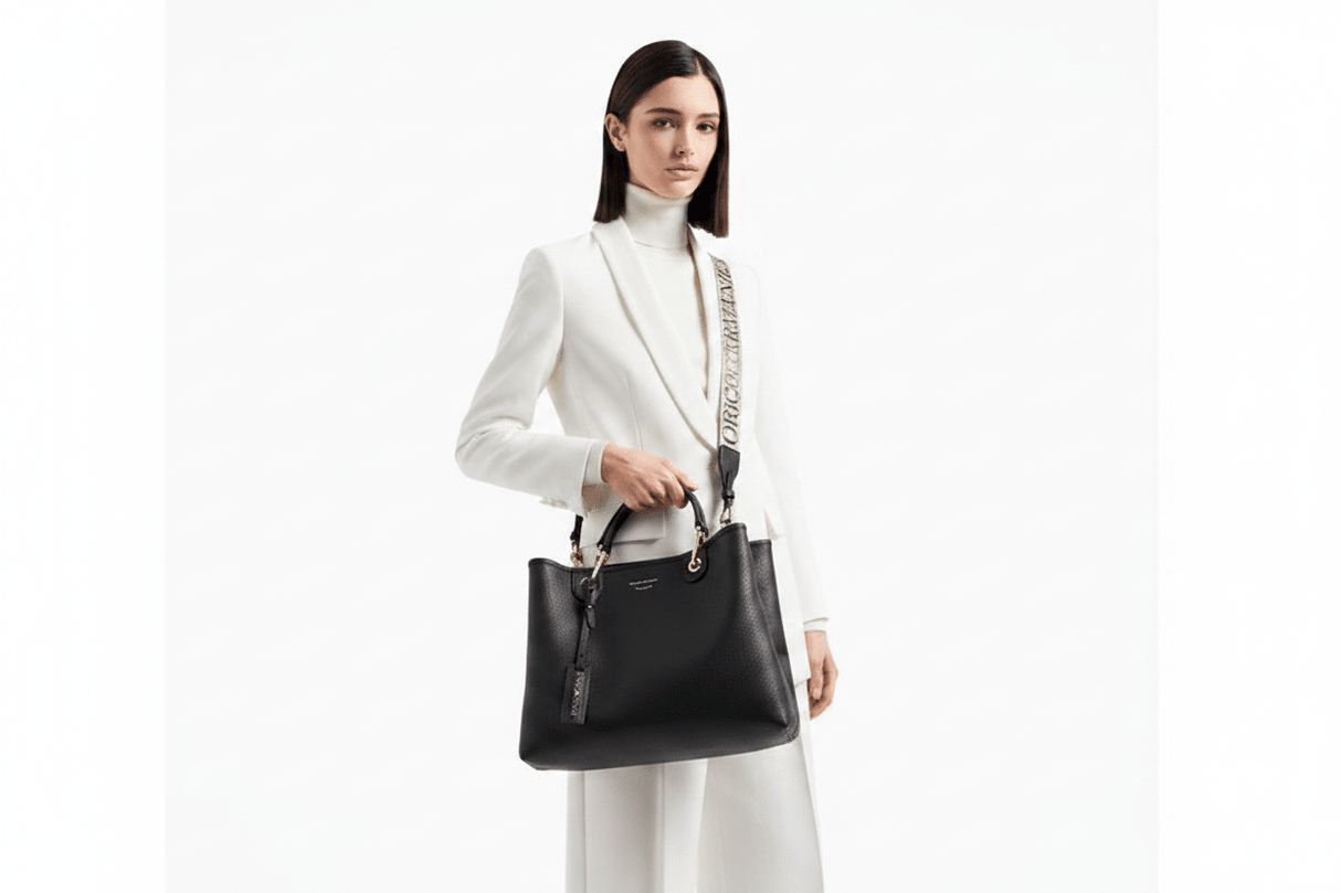 EMPORIO ARMANI WOMEN MyEA-LARGE-TOTE- EAB1 - Runner