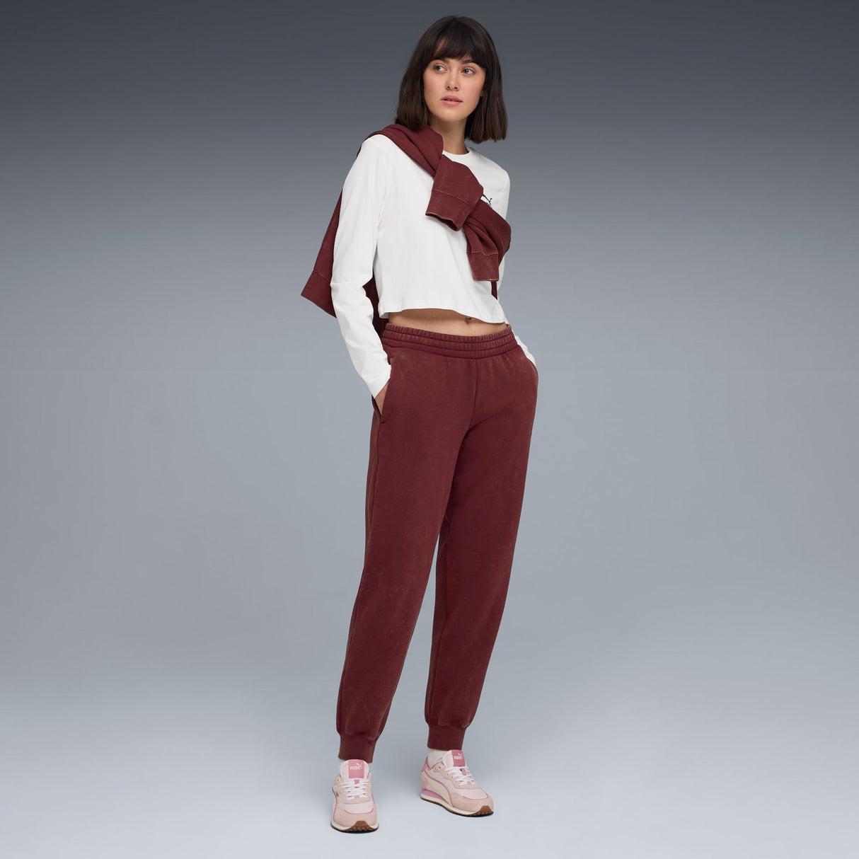 Essentials Elevated Comfort Wash Sweatpants Women - Runner