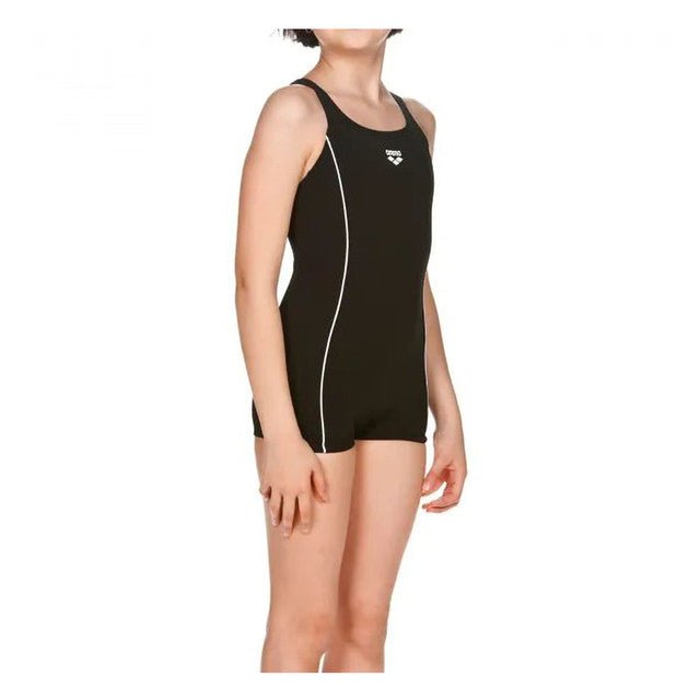 Girls Finding One Piece - Runner