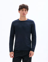 Long - Sleeve Crew Neck T-Shirt - Runner