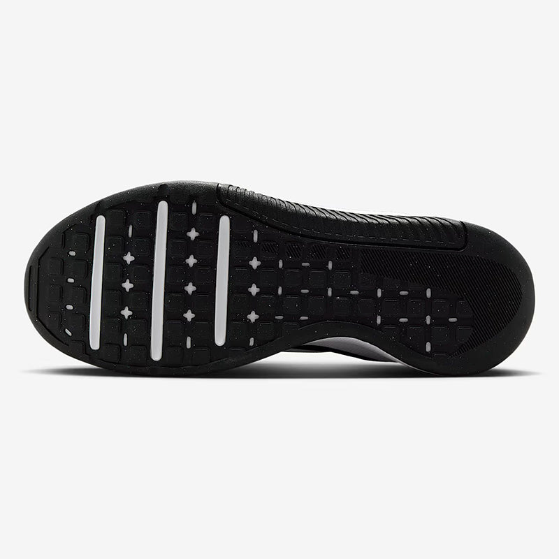 M NIKE MC TRAINER 3 - Runner
