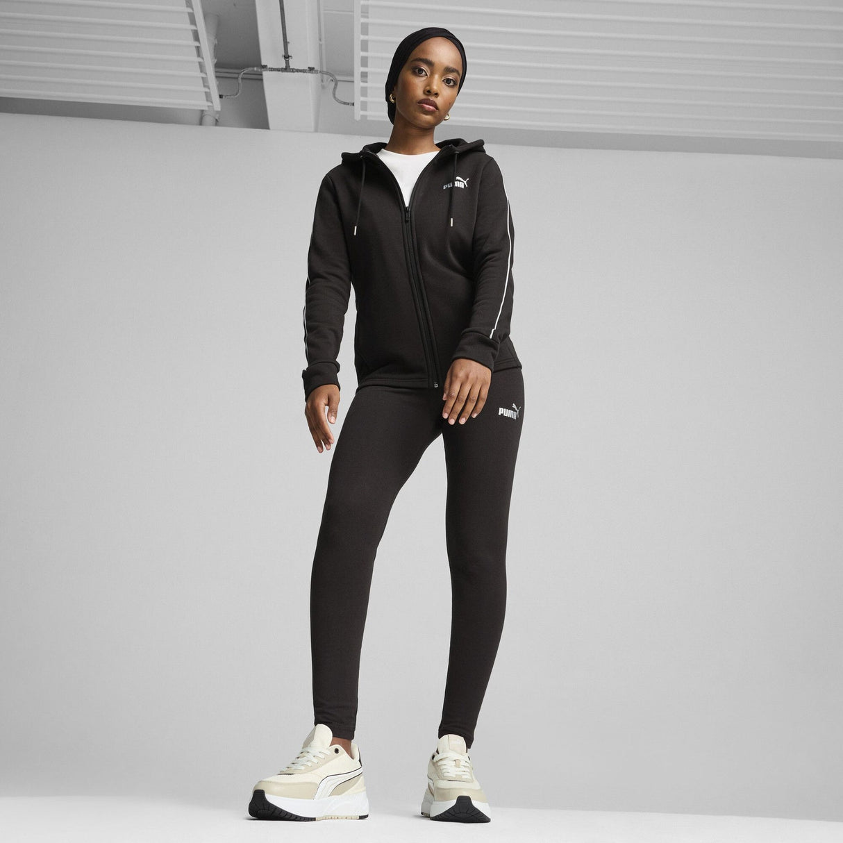 Metallic Women's Tracksuit Set - Runner